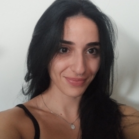 Elisa, Babysitter a Taurianova
