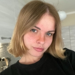 Manuela, Babysitter a Domodossola