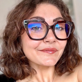 Maurizia, Babysitter in Omegna