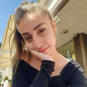 Vanessa, Babysitter a Oggiono