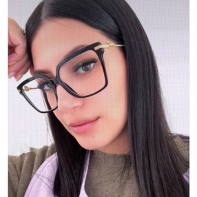 Mariagrazia, Babysitter a Montecorvino Rovella