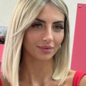 Antonia, Babysitter a Santa Maria Capua Vetere