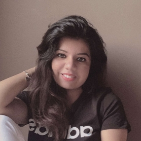 Komal, Babysitter a Fucecchio