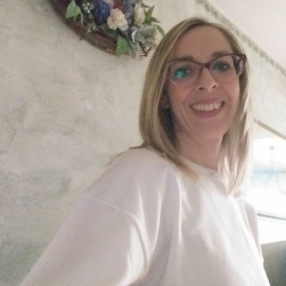 Michela, Babysitter a Castelfidardo