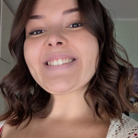 Giulia, Babysitter a Monte Urano
