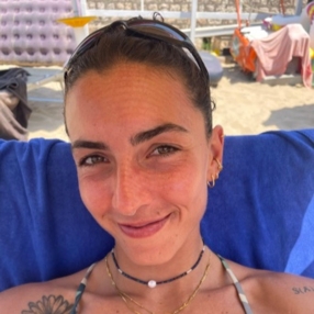 Veronica, Babysitter a Gaeta