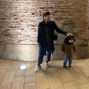 Enriketa, Famiglia a Riccione