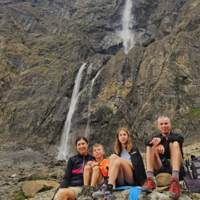 Alessandro, Family in Santorso