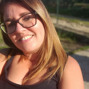 Antonella, Babysitter in Cinisi