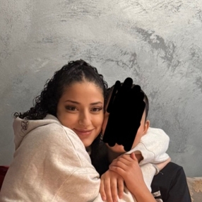 Yasmin, Babysitter a Santena