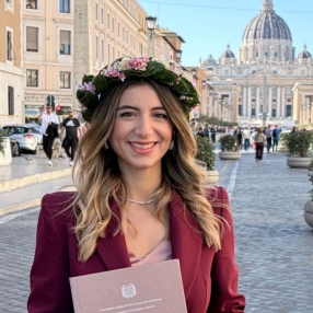 Giulia, Babysitter in Bisuschio