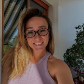 irene , Babysitter a Formia