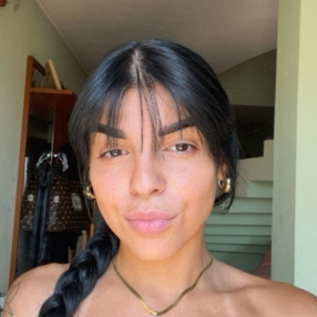 Noemi, Babysitter a Sinnai