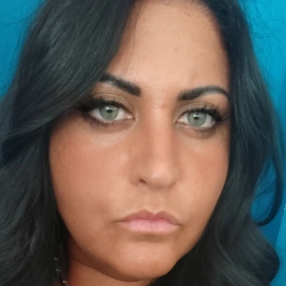 Daniela, Babysitter a Avellino
