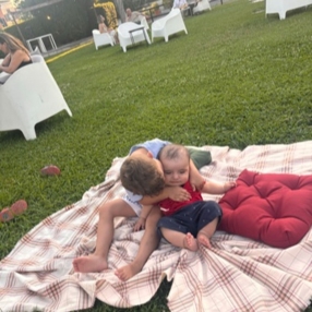 Veronica, Famiglia a Montale
