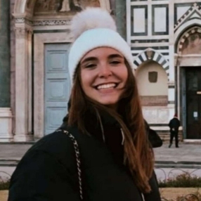 Giulia, Babysitter a Casale Monferrato