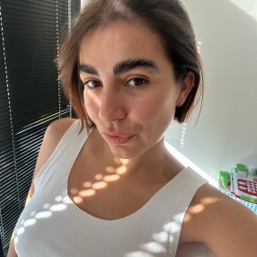 Ludovica, Babysitter a Viterbo
