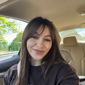 Violeta, Babysitter in Montelabbate