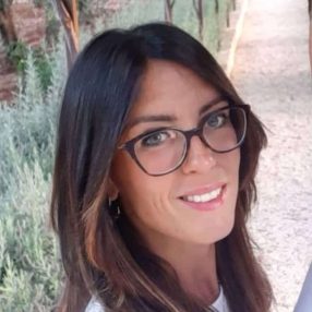 Clara, Famiglia a Cascine-la Croce