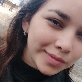 Maria Estela, Babysitter a Muggiò