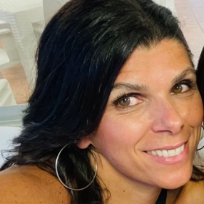 Samanta, Babysitter a Decimomannu