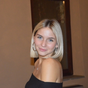 Matilde, Babysitter in Borgosatollo