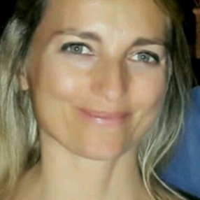 Laura, Babysitter a Provincia di Massa e Carrara