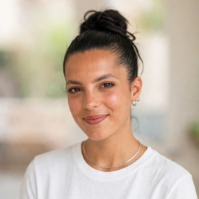 Francesca, Babysitter a Napoli