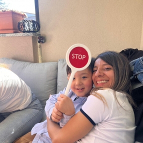 Iride, Babysitter in Lambrugo