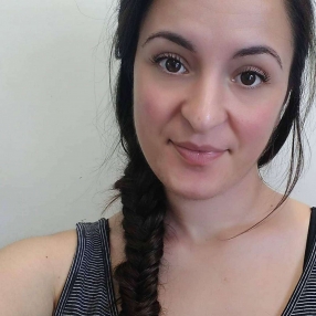 Anna, Babysitter a Barcellona Pozzo di Gotto