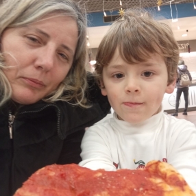 Ioana, Famiglia a Jesi