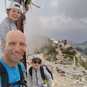 Davide, Famiglia a Caselle