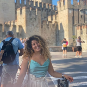 Faiza, Babysitter in Sirmione