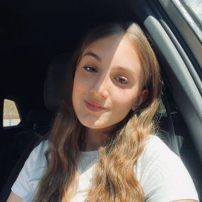 Chiara, Babysitter a Schio