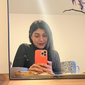 Mari, Babysitter a Montebelluna