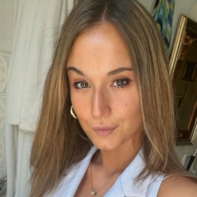 Alessia, Babysitter a Provincia di Reggio Emilia