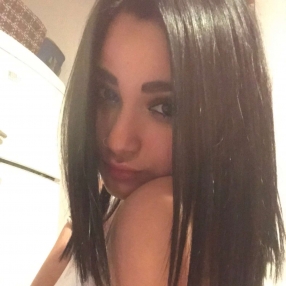 Sabrina, Babysitter in Sesto Calende