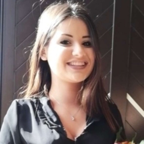 Krizia, Babysitter a Provincia di Cuneo