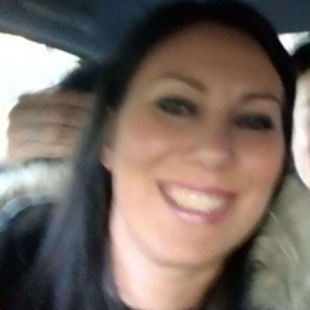 Alessia, Babysitter a Gravina di Catania