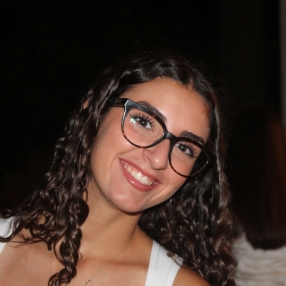 Virginia, Babysitter a Libero consorzio comunale di Trapani