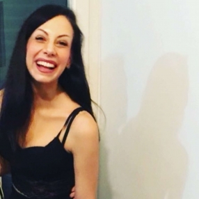 Lorenza, Babysitter a Provincia di Massa e Carrara