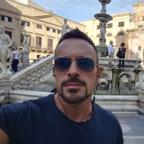 Silvio, Famiglia a Livorno