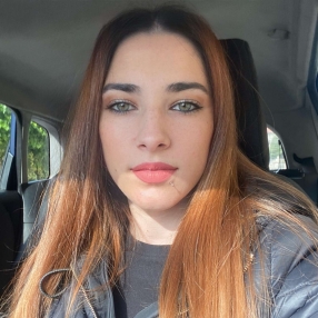 Alessia, Babysitter a Lamezia Terme