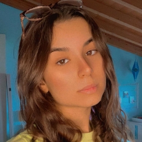 Viola, Babysitter a Ponte Cingoli