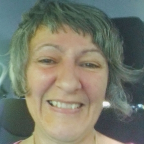 Laura, Babysitter a Licciana Nardi