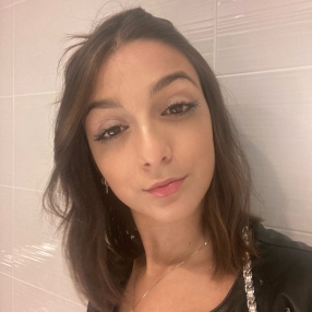 Caterina, Babysitter a Sestri Levante