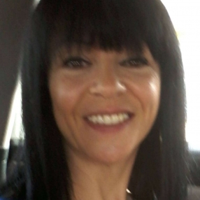 Mariarosaria, Babysitter in Arosio