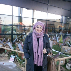 Eman, Babysitter a Pioltello