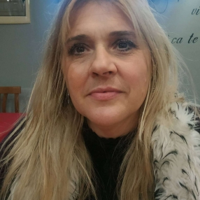 SIMONA, Babysitter in Sant'Angelo Lodigiano