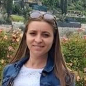 Vasy, Babysitter a Monforte d'Alba